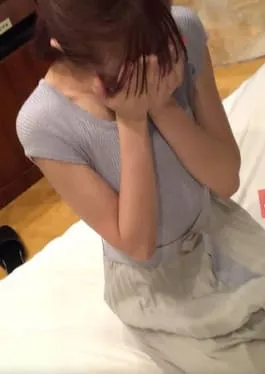 FC2PPV-4556066 *Initial Quantity Limited To 380pt* True Story A Beautiful Slender Married Woman Is Mercilessly Squeezed And Sperm Is Injected Into The Root.